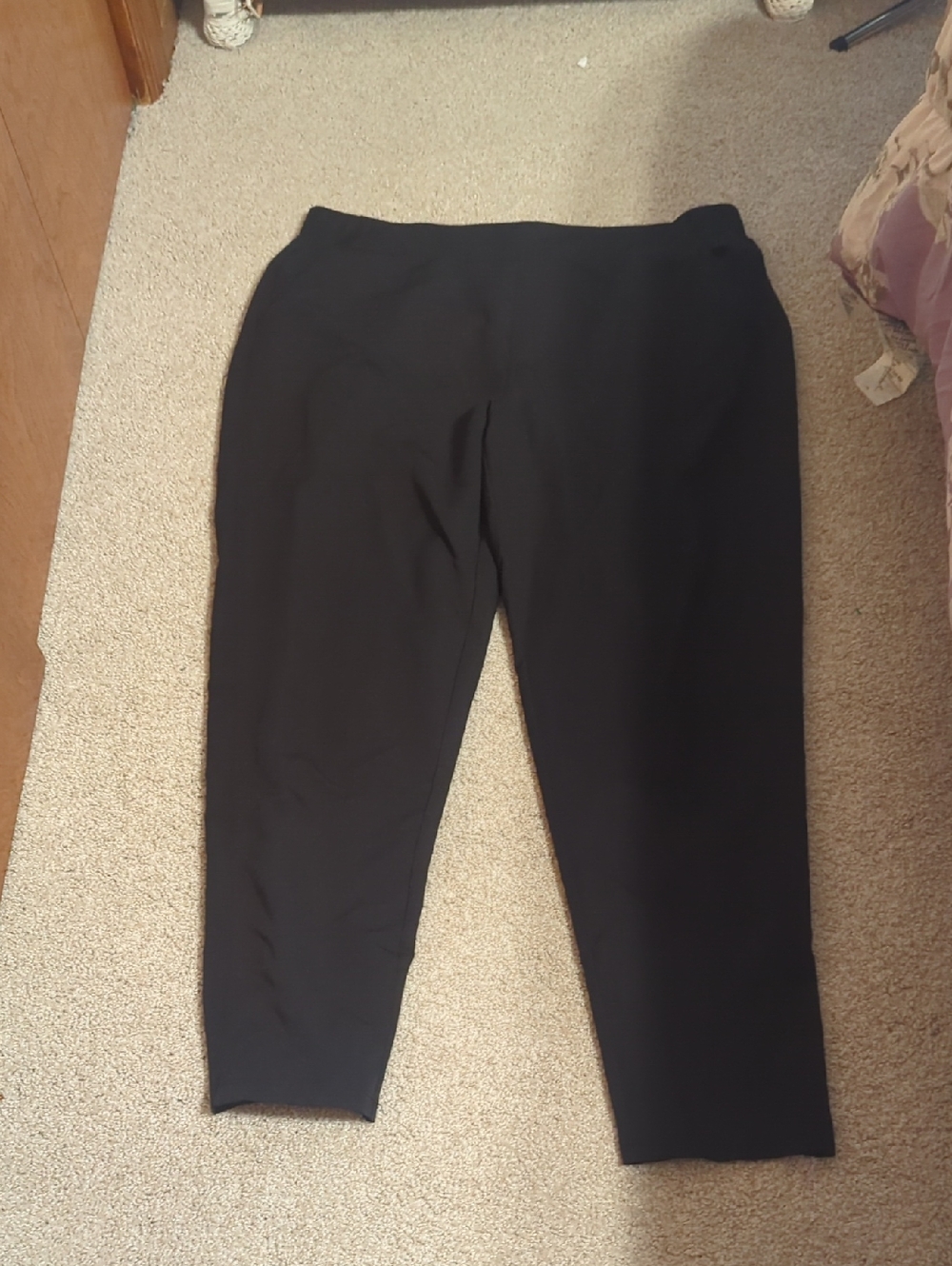 32 Cool Black Pull-On Active Pants with Logo Tag
